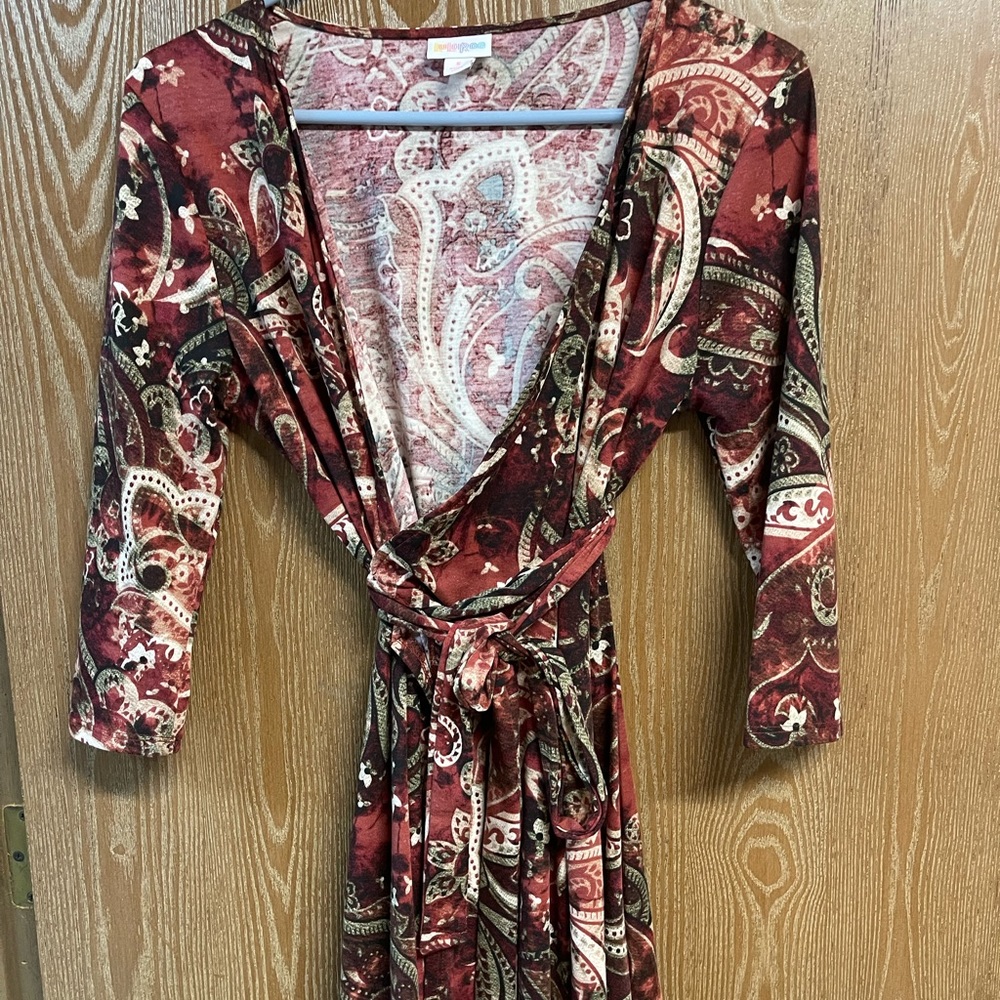 Lularoe wrap dress